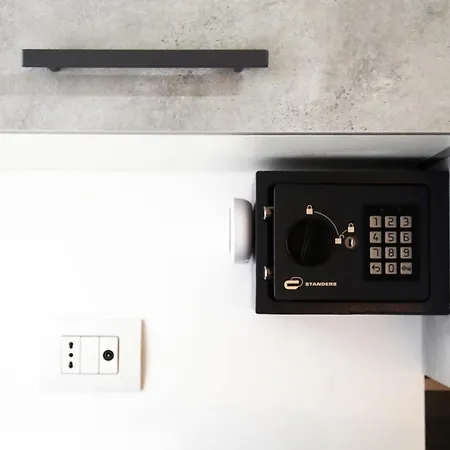 Executive Maggiore セスト・カレンデ