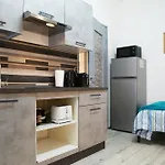 Executive Maggiore בית הארחה 3*